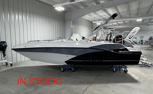 2026 Starcraft SVX 191 Charcoal/Quicksilver/Black